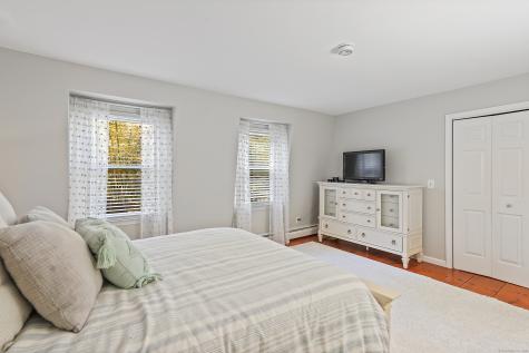 19 Kimberly Drive Brookfield CT 06804