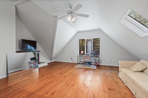 19 Kimberly Drive Brookfield CT 06804