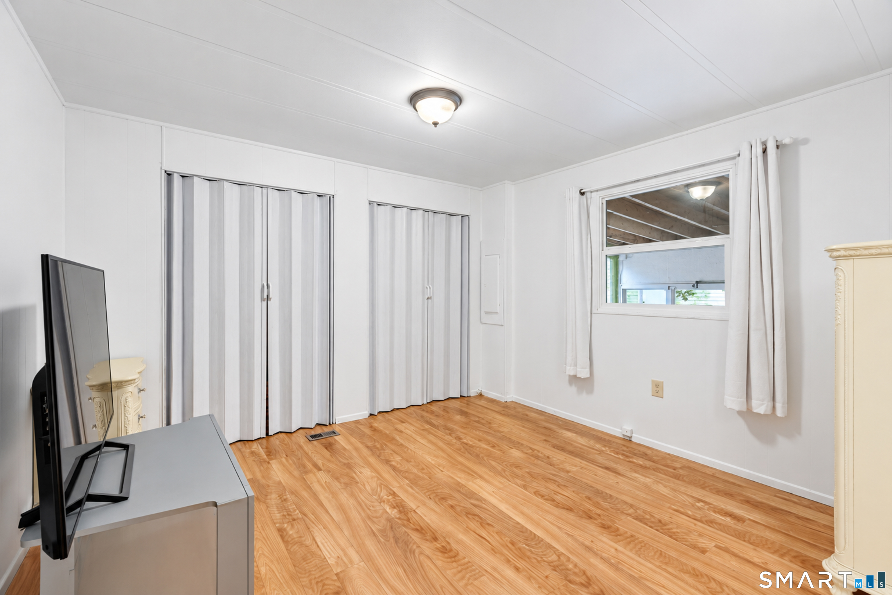 12 Phoenix Road Colchester CT 06415