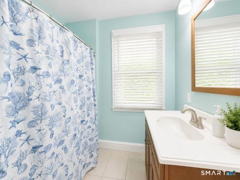15 Ansonia Street Hartford CT 06114