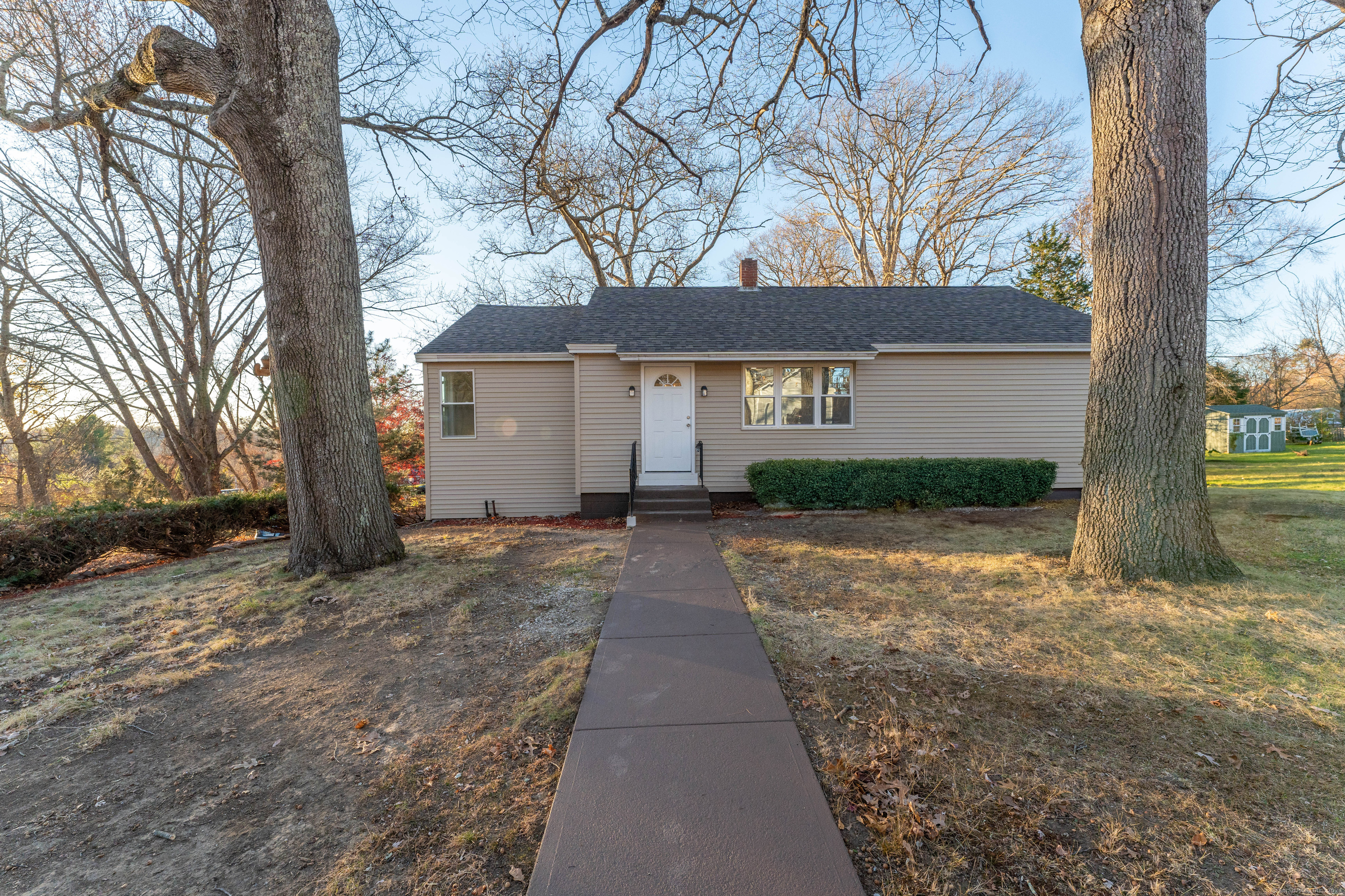 18 Mary Avenue Plainfield CT 06354