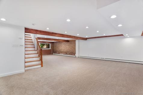 32 Redwood Drive Bethel CT 06801