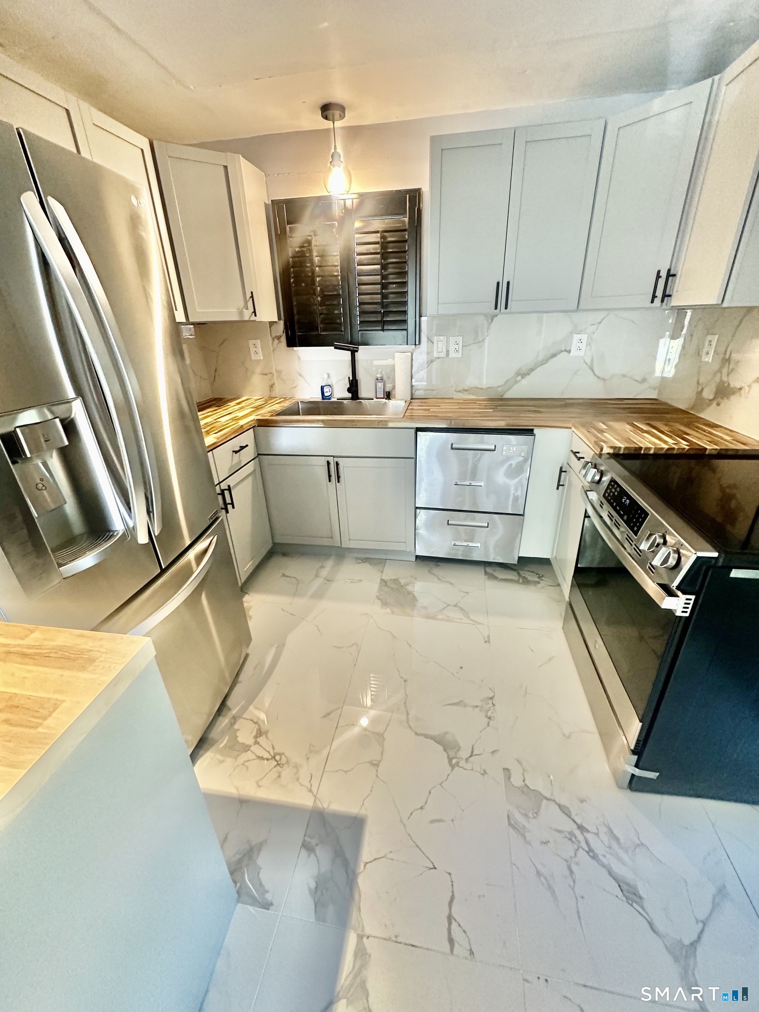 51 North Cliff Street Norwich CT 06360