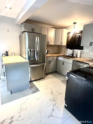 51 North Cliff Street Norwich CT 06360