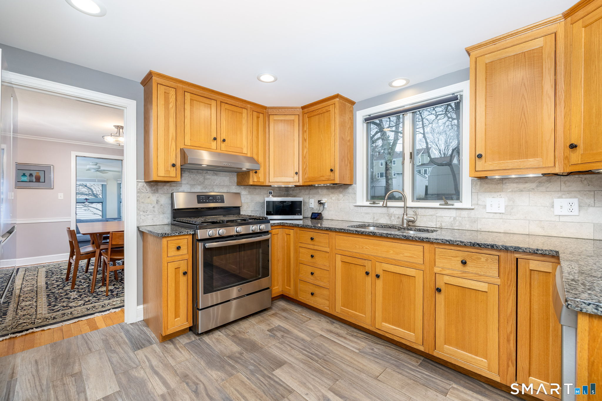 63 Wells Farm Drive Wethersfield CT 06109