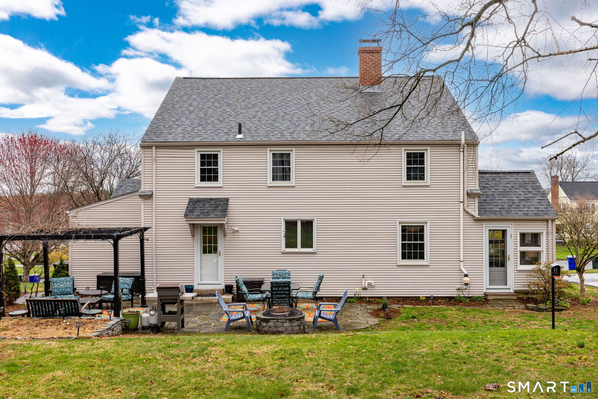 63 Wells Farm Drive Wethersfield CT 06109