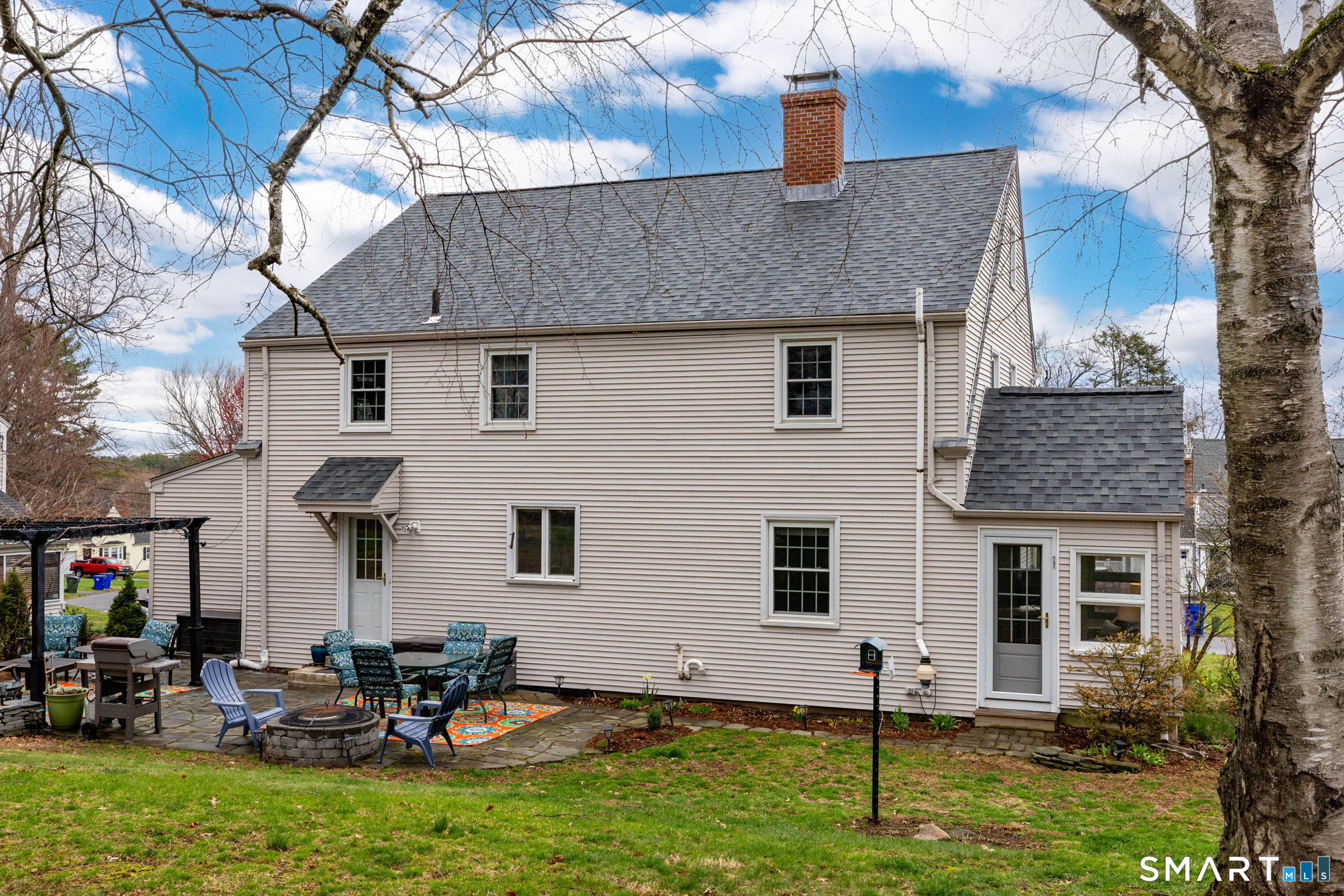 63 Wells Farm Drive Wethersfield CT 06109