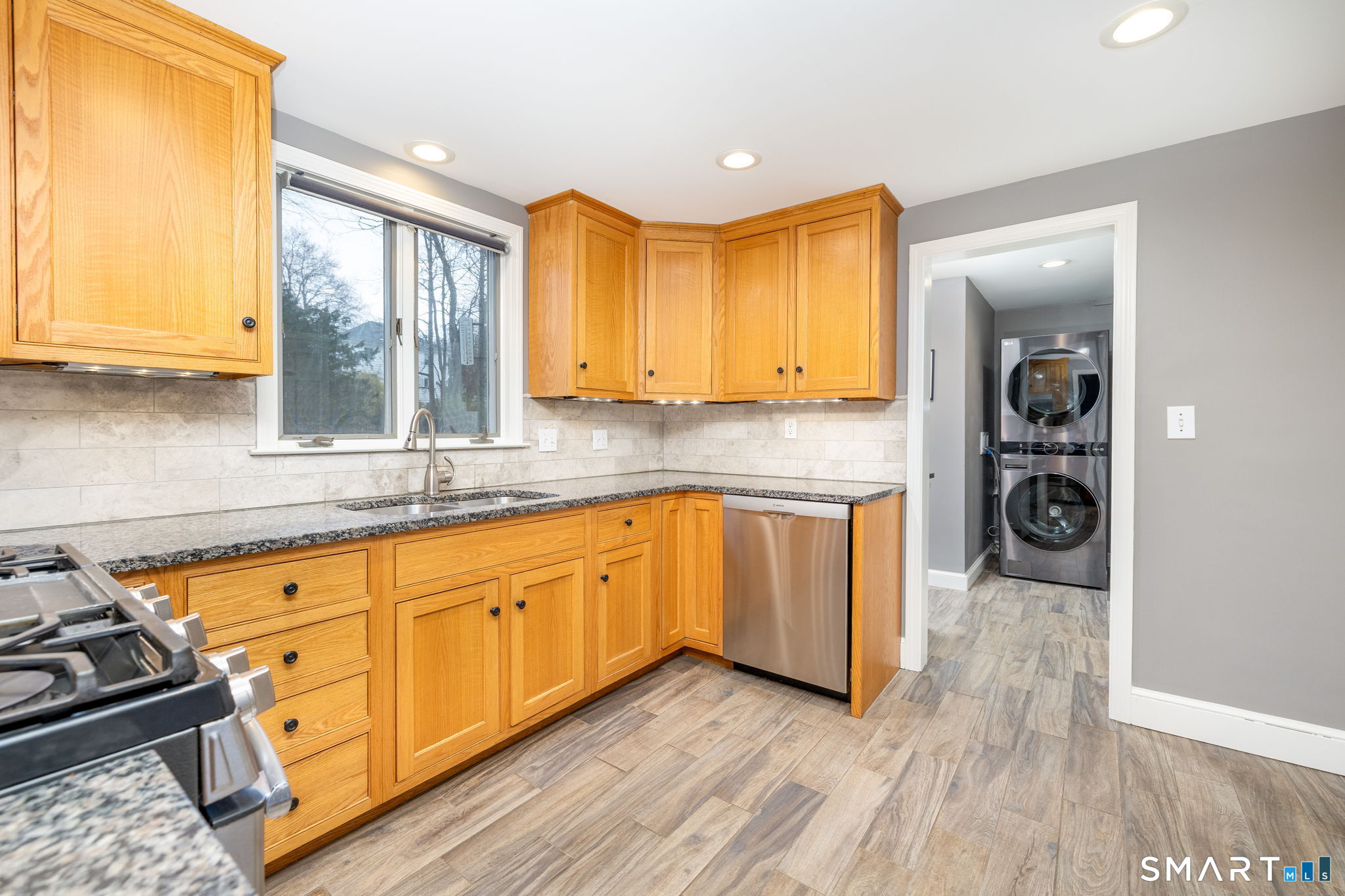 63 Wells Farm Drive Wethersfield CT 06109