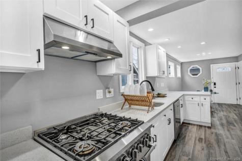 45 Arlington Street West Haven CT 06516