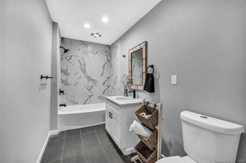 45 Arlington Street West Haven CT 06516