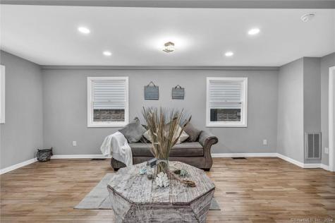 45 Arlington Street West Haven CT 06516