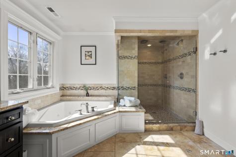 23 Country Lane Bethany CT 06524