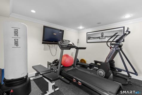 23 Country Lane Bethany CT 06524
