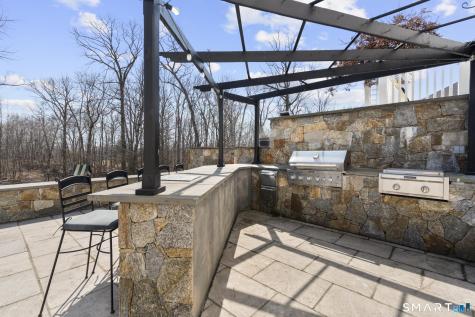 23 Country Lane Bethany CT 06524