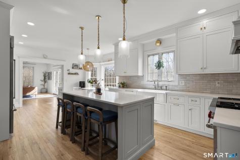 23 Country Lane Bethany CT 06524