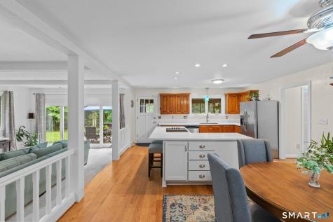 15 Camille Lane Simsbury CT 06092