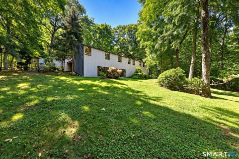 28 Nettleton Drive Woodbridge CT 06525