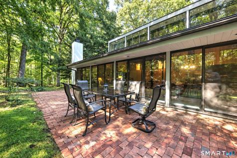 28 Nettleton Drive Woodbridge CT 06525