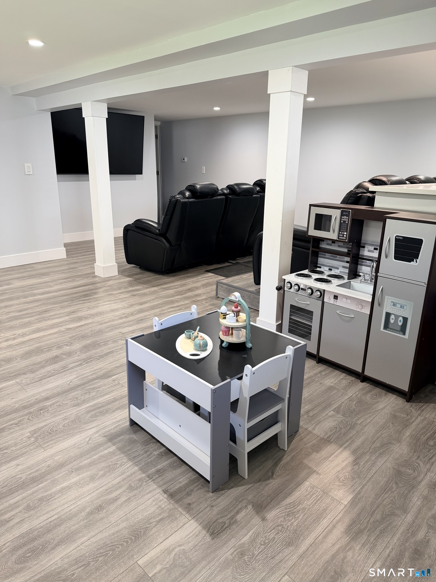 315 Seabreeze Drive Stratford CT 06614