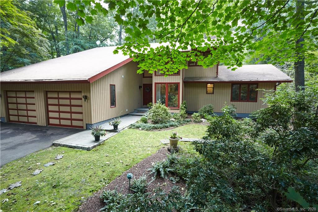 11 Gregory Farm Road Easton CT 06612