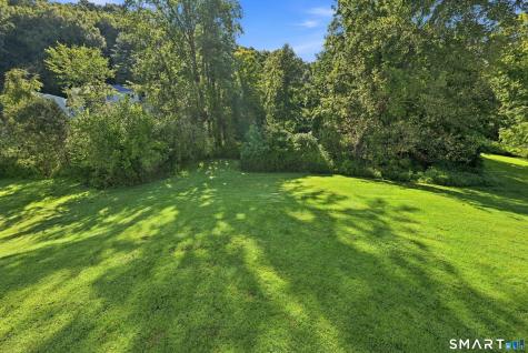 3 Holly Lane Brookfield CT 06804