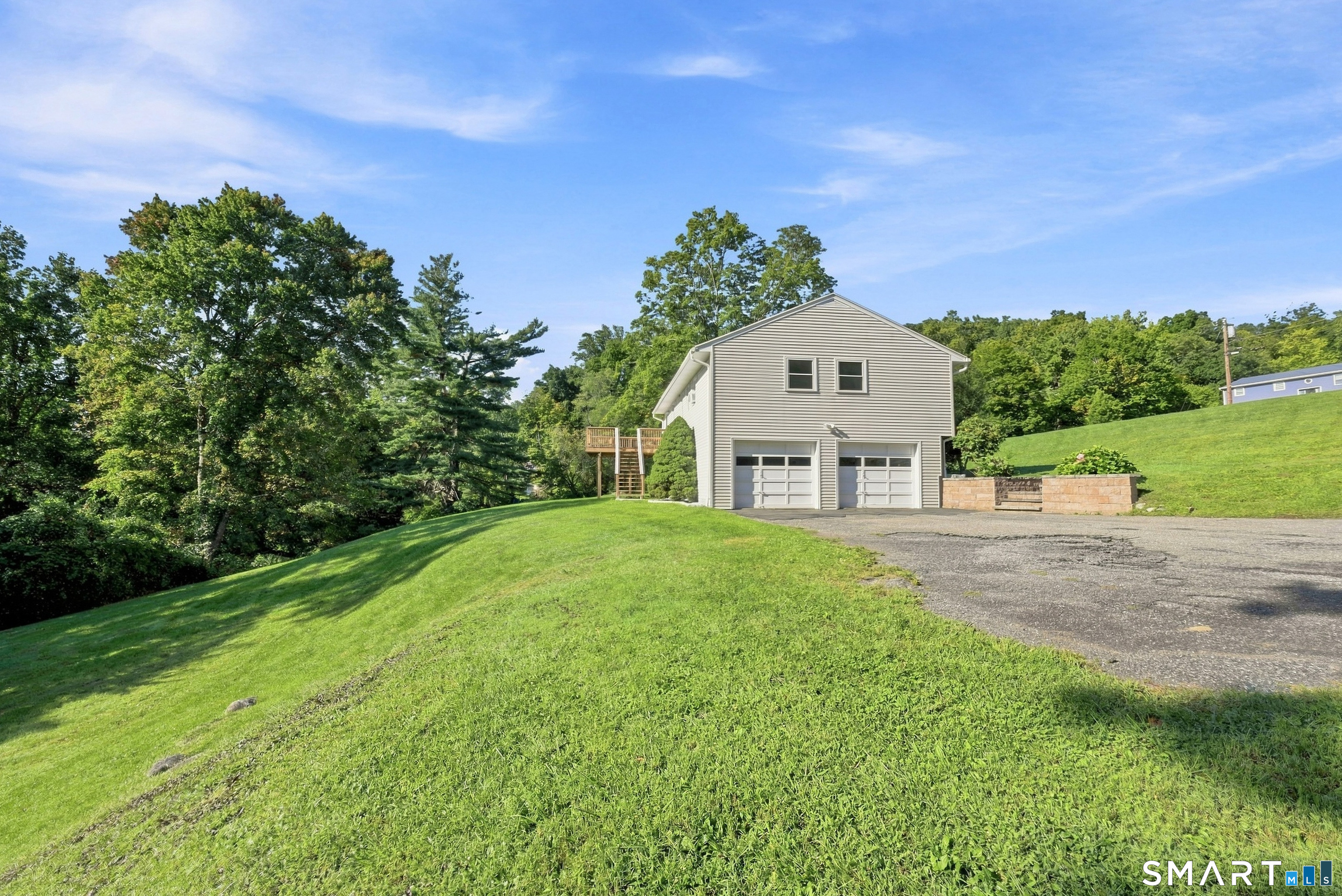 3 Holly Lane Brookfield CT 06804