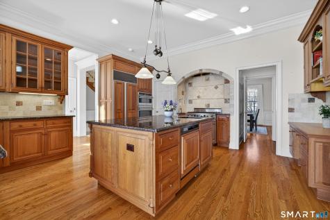 134 River Road Essex CT 06426