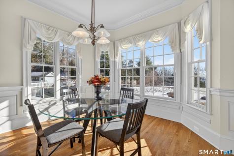 134 River Road Essex CT 06426