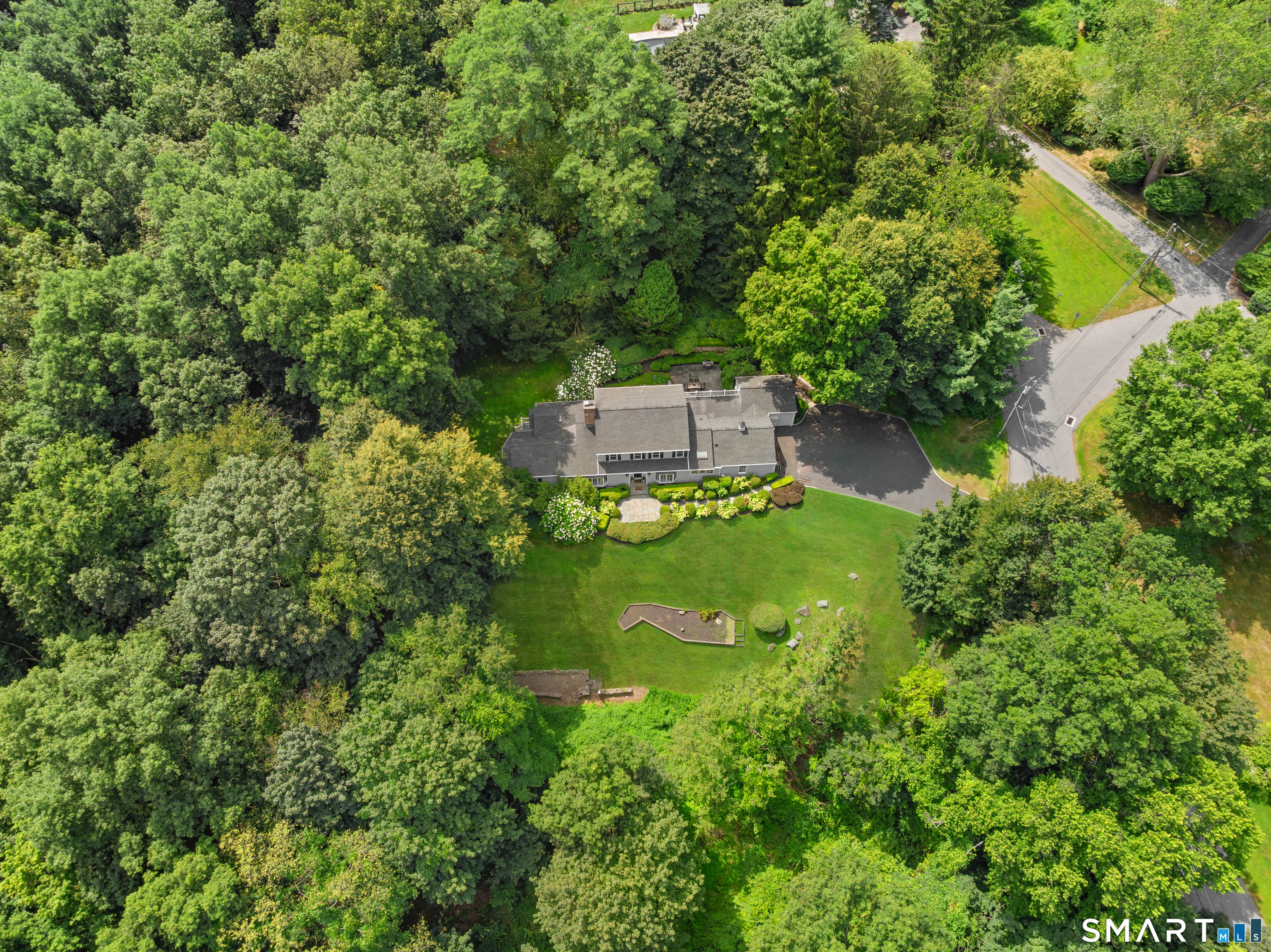 69 Catalpa Road Wilton CT 06897