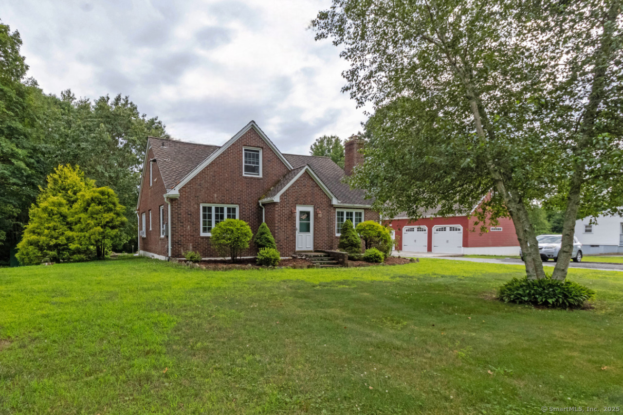 534 Norwich Avenue Colchester CT 06415