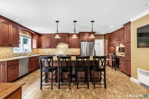 321 Bridgeview Place Stratford CT 06614