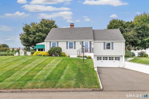 321 Bridgeview Place Stratford CT 06614