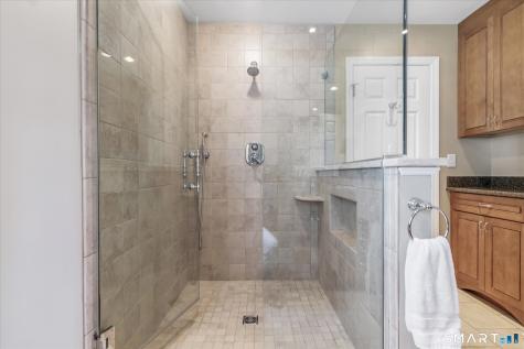 321 Bridgeview Place Stratford CT 06614