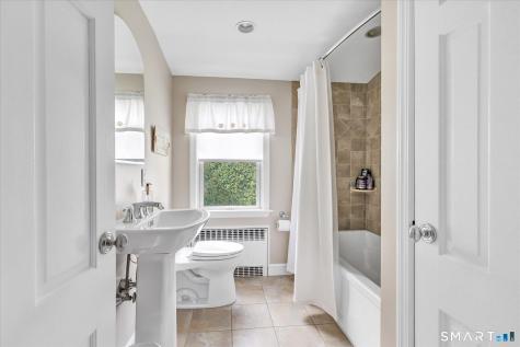 321 Bridgeview Place Stratford CT 06614