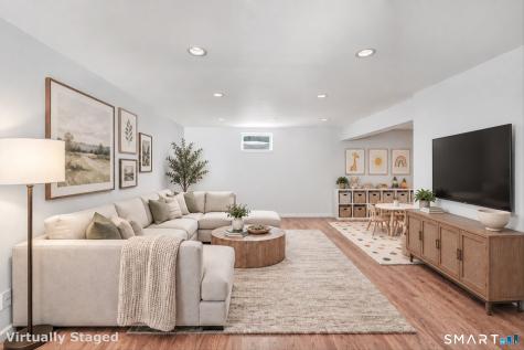 321 Bridgeview Place Stratford CT 06614