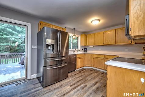 67 Woodcutters Drive Bethany CT 06524