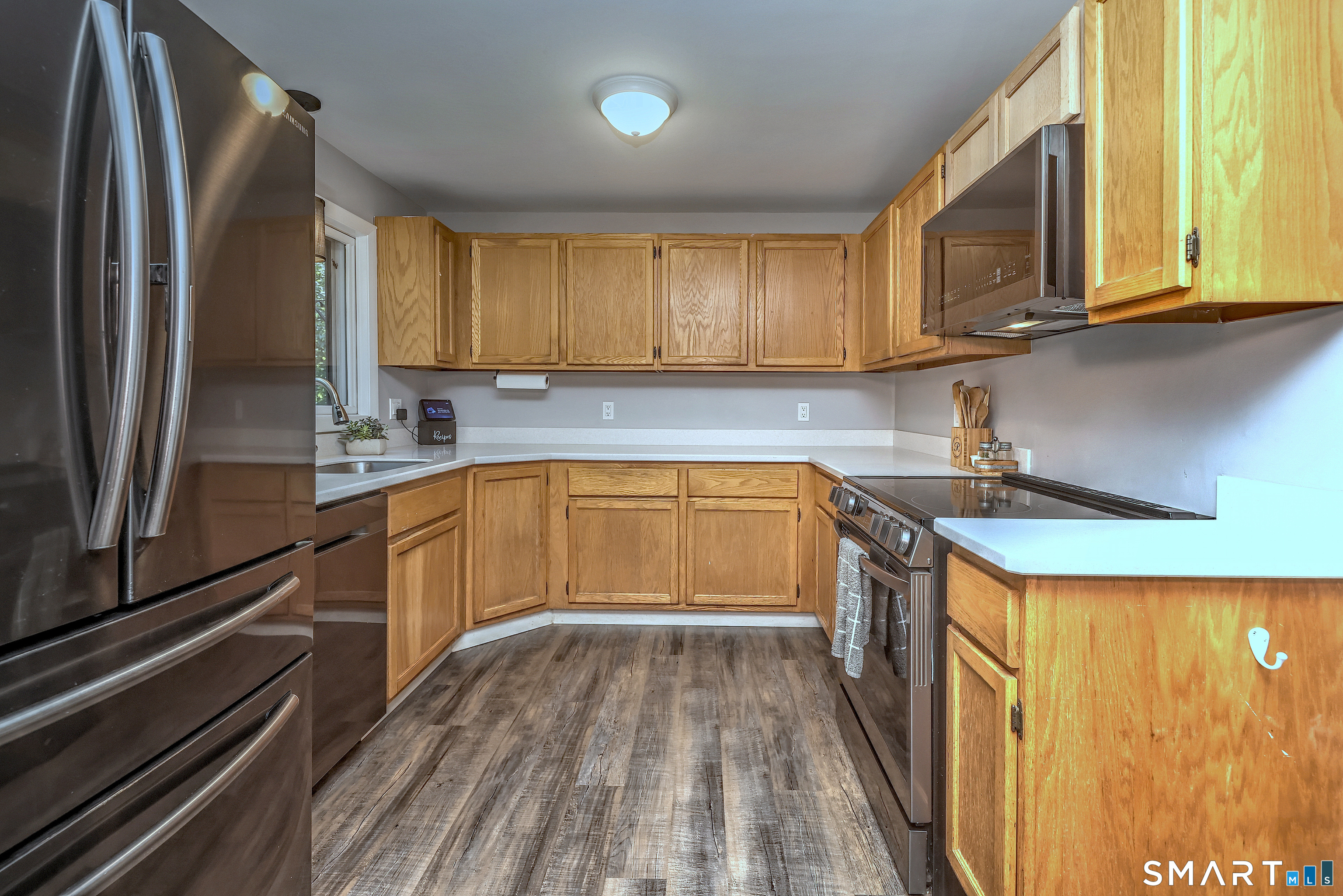 67 Woodcutters Drive Bethany CT 06524