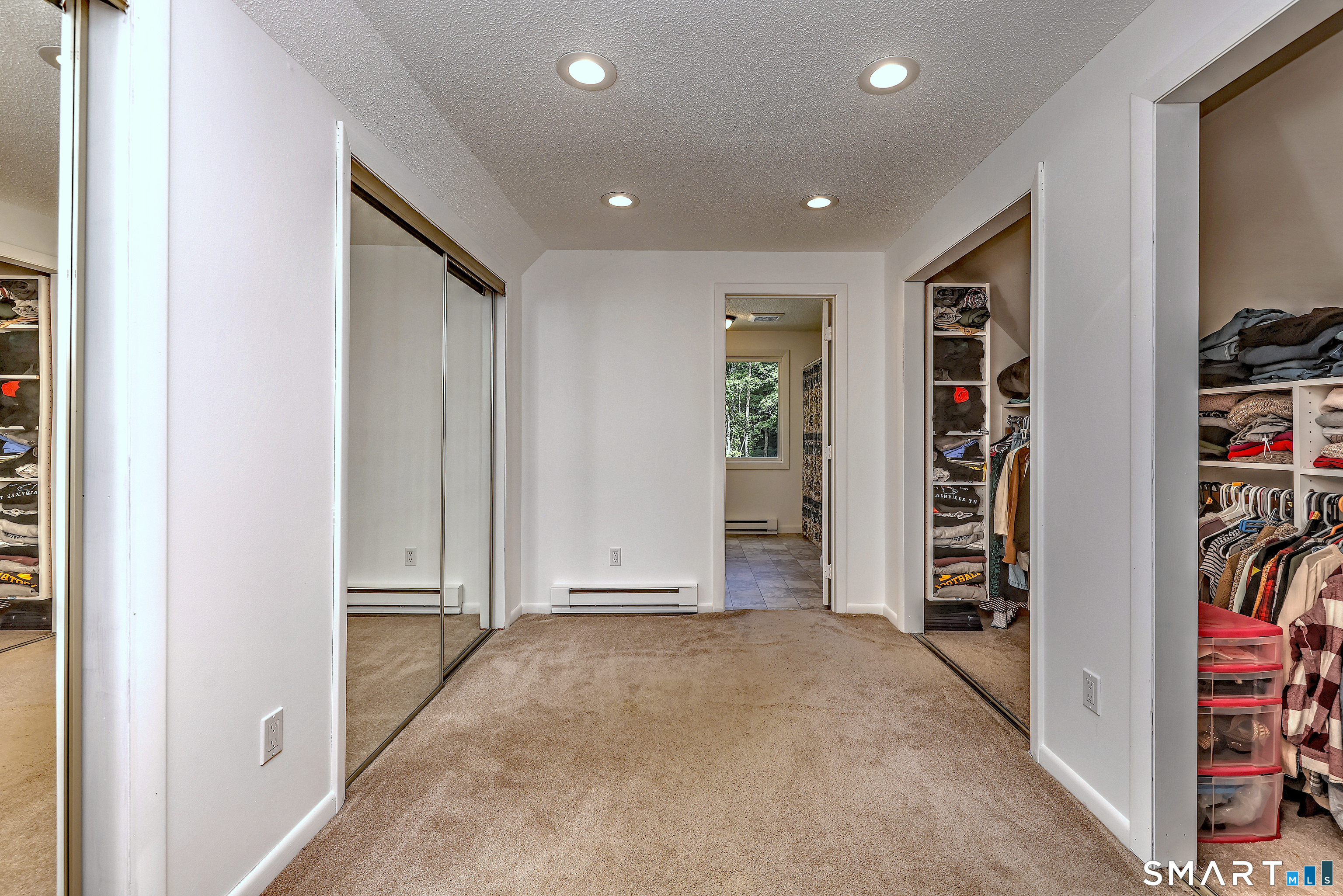 67 Woodcutters Drive Bethany CT 06524