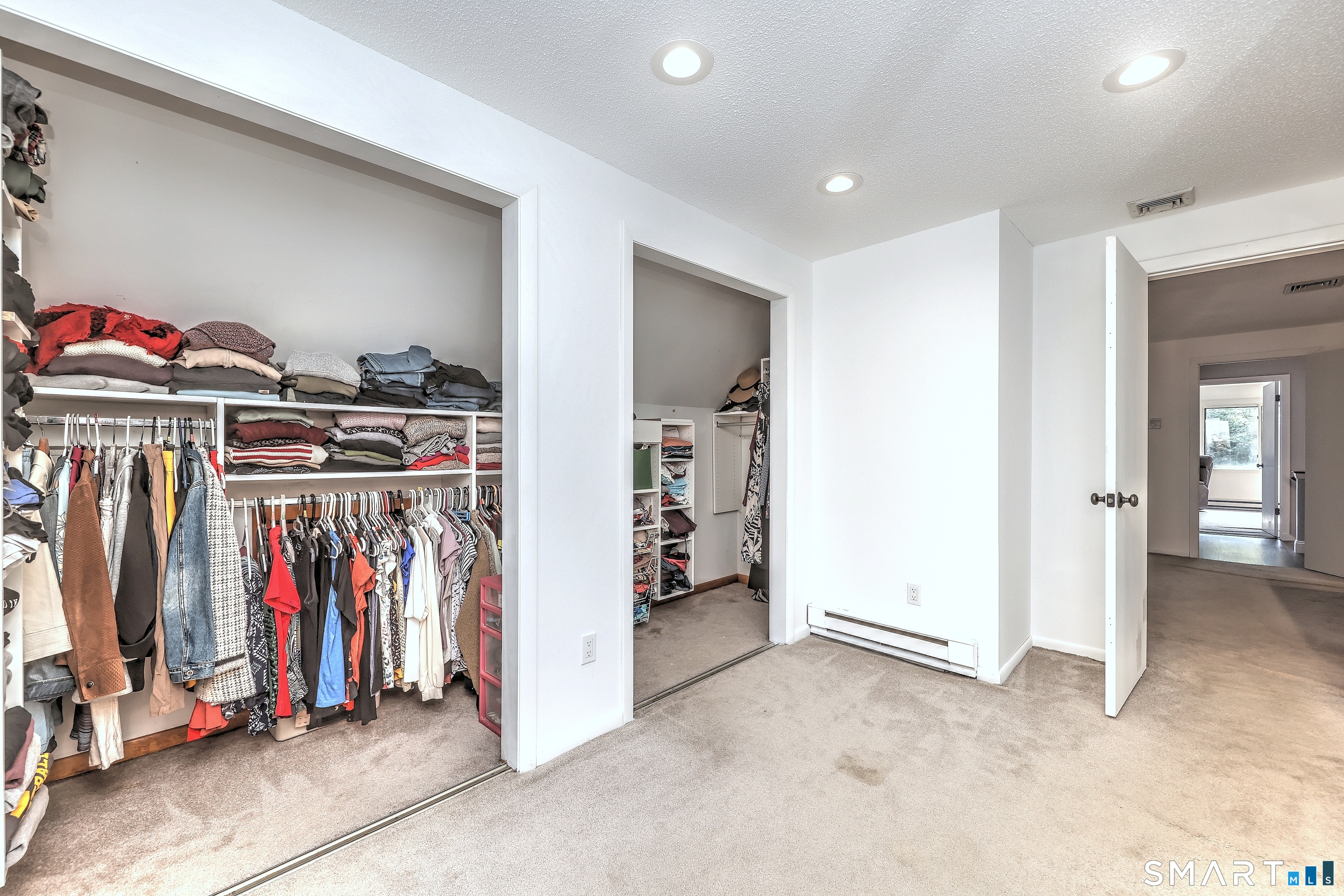 67 Woodcutters Drive Bethany CT 06524