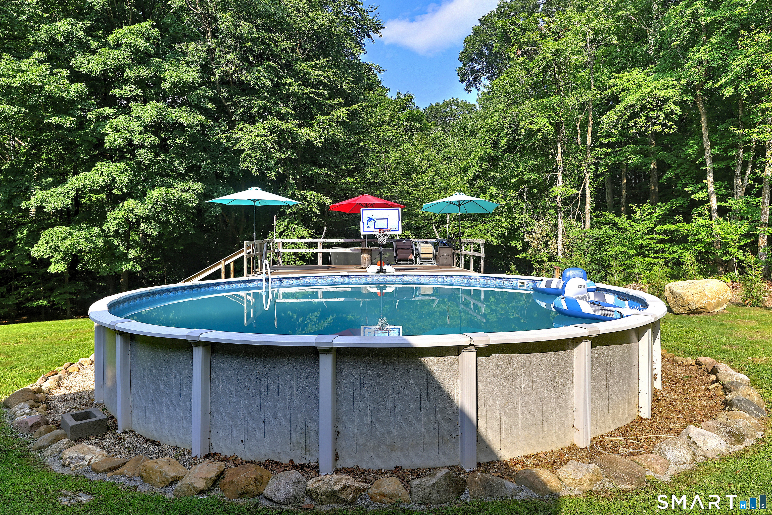 67 Woodcutters Drive Bethany CT 06524