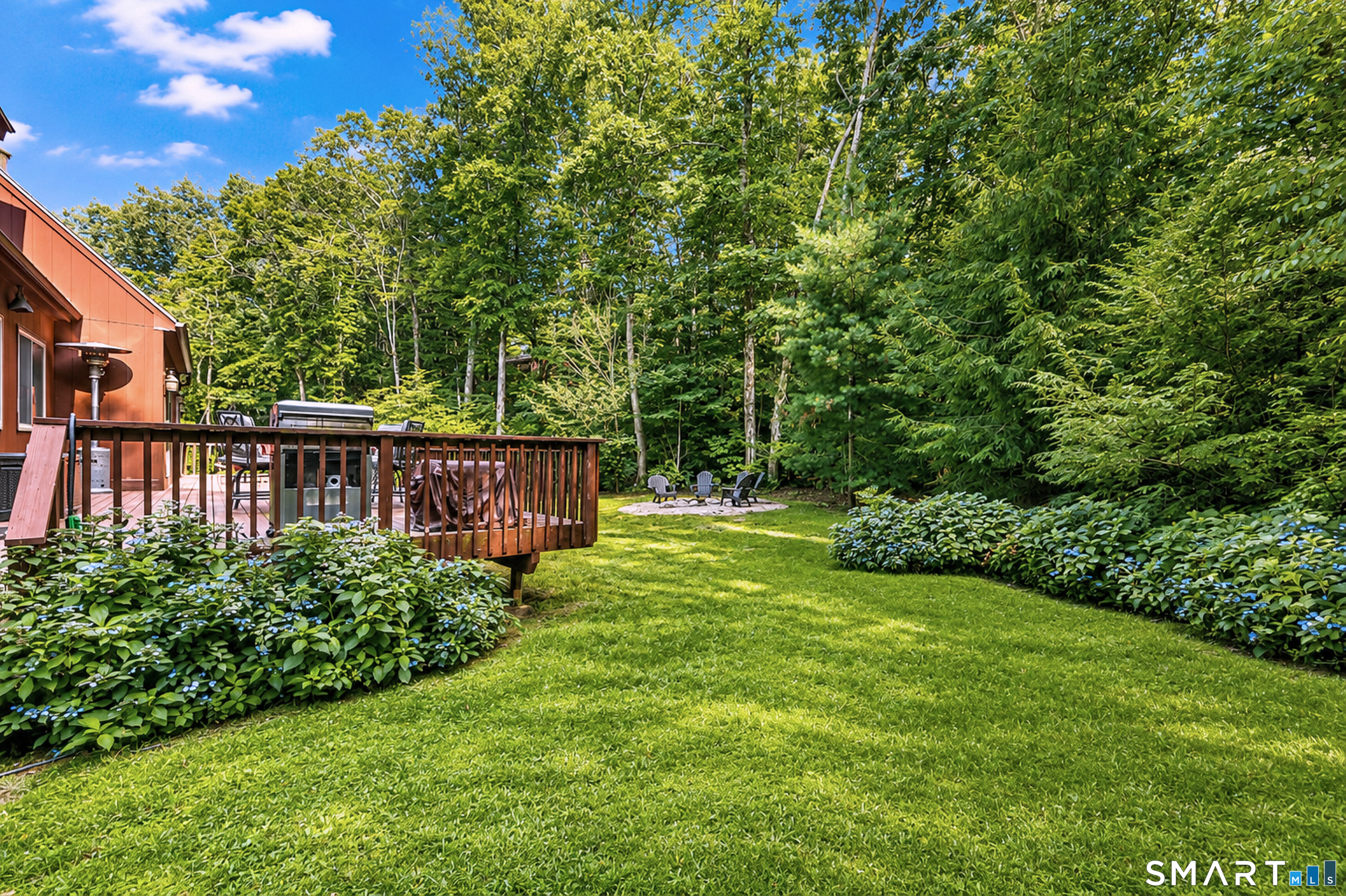 67 Woodcutters Drive Bethany CT 06524