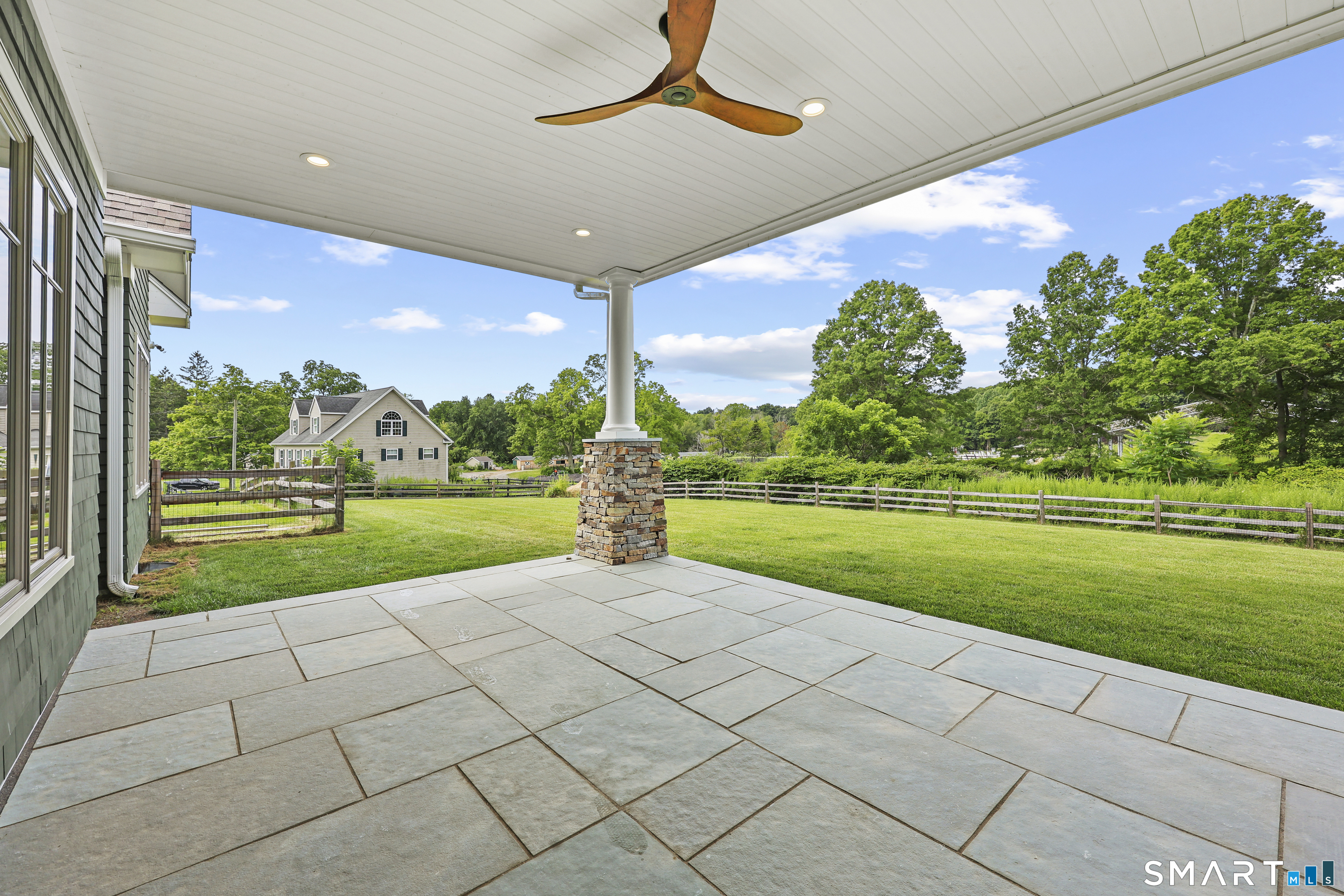84 Killingworth Turnpike Clinton CT 06413