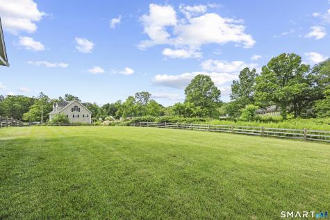 84 Killingworth Turnpike Clinton CT 06413