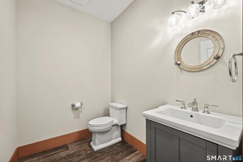 84 Killingworth Turnpike Clinton CT 06413