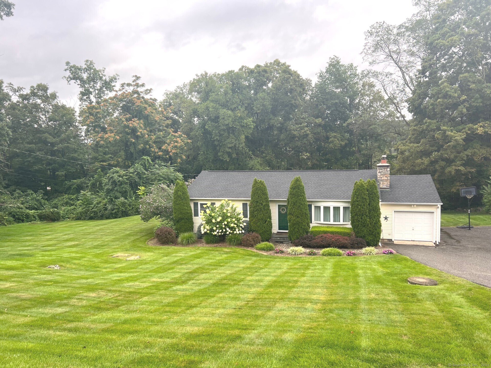11 Cathryn Street New Milford CT 06776