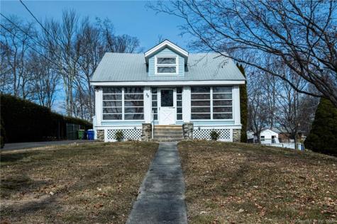 38 Larchmont Avenue Waterbury CT 06708