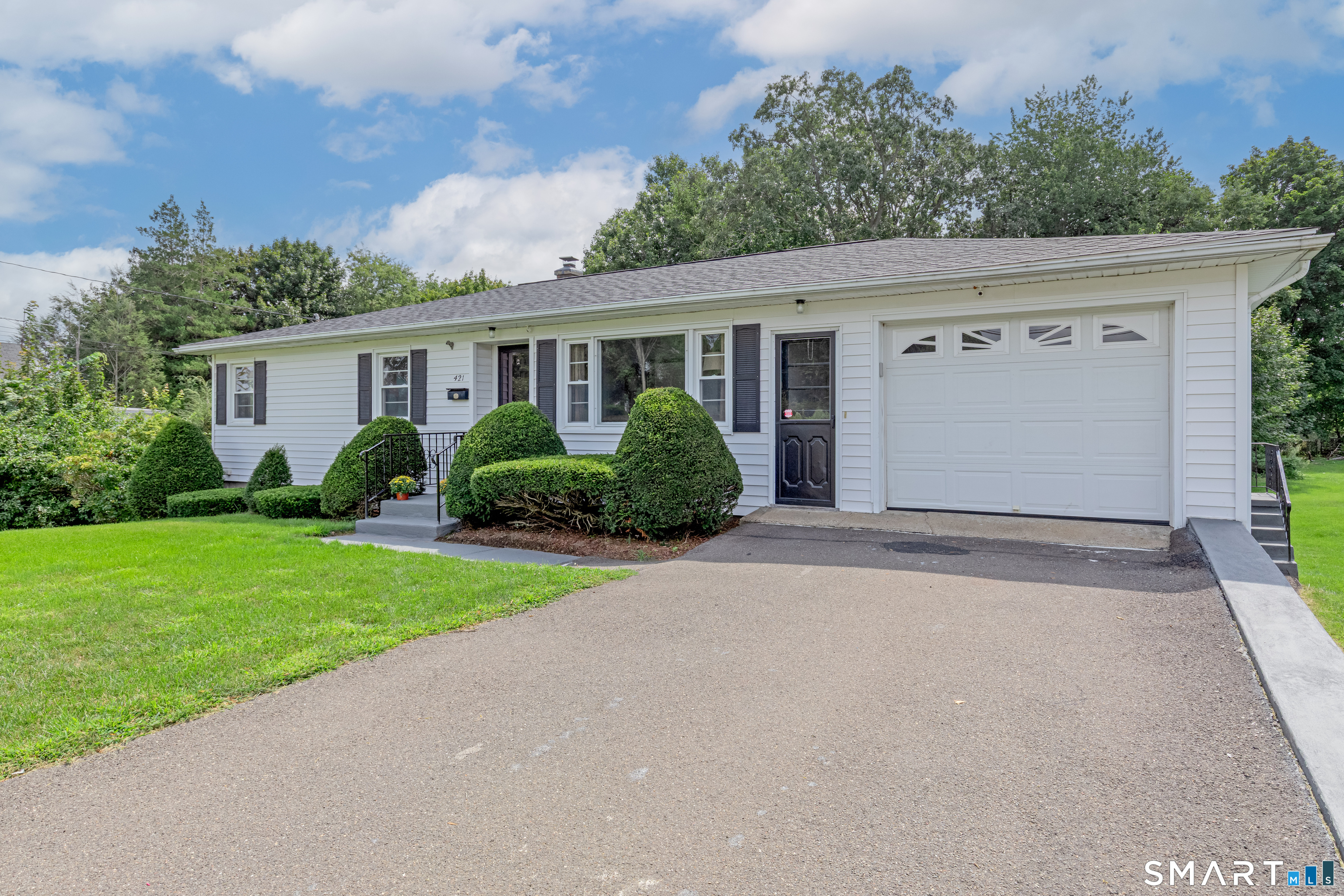 421 Como Avenue Waterbury CT 06708