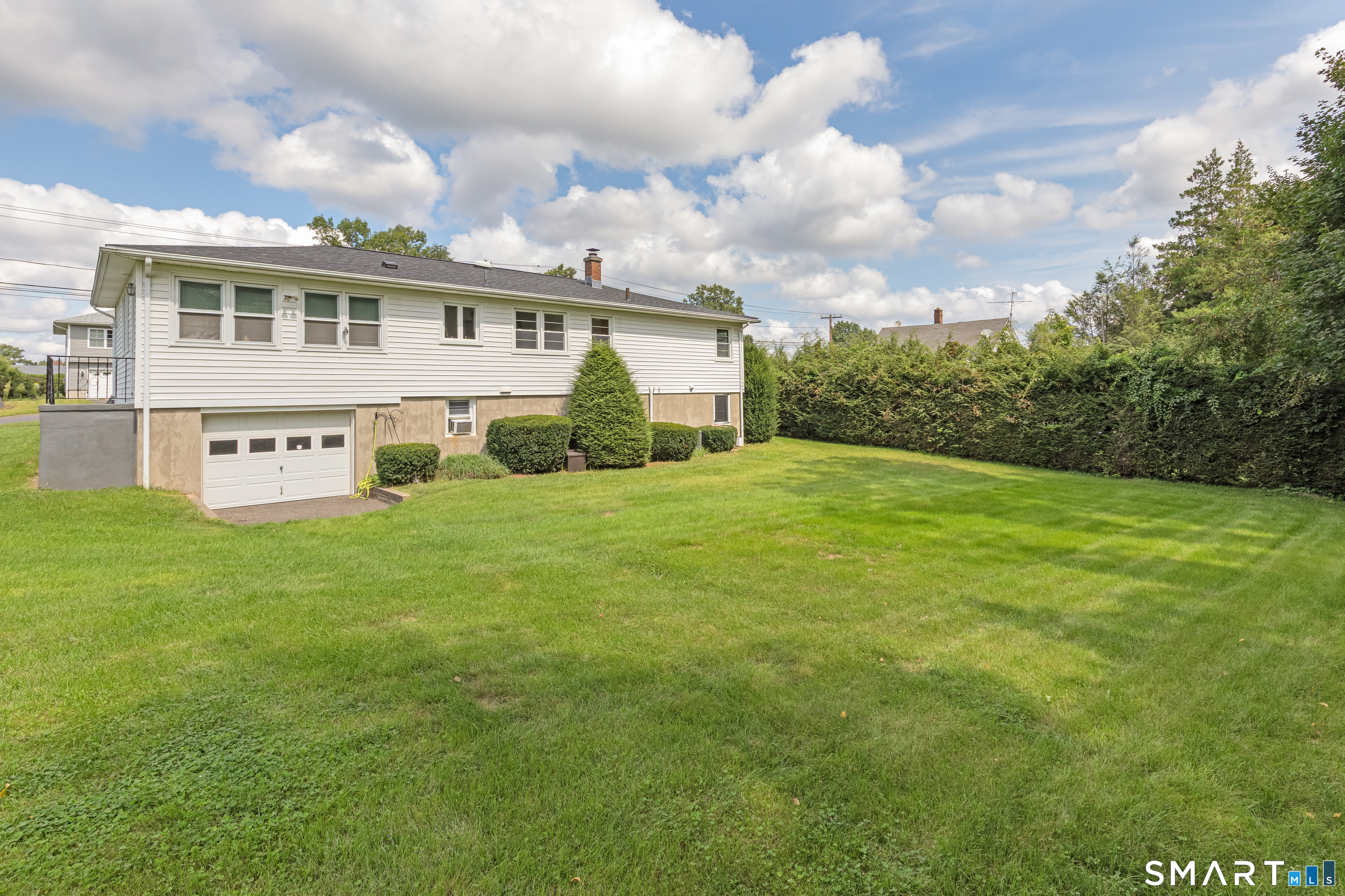 421 Como Avenue Waterbury CT 06708