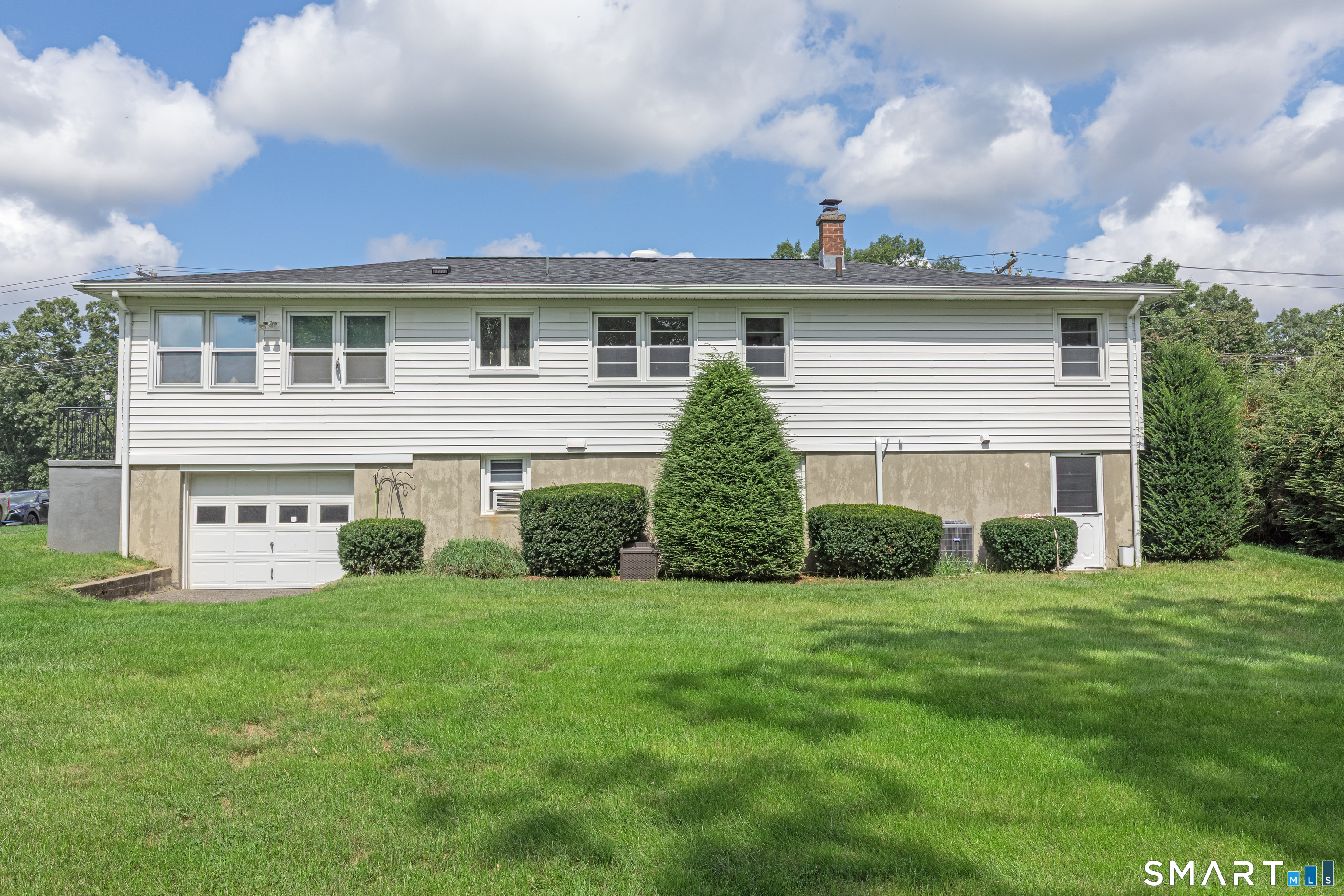 421 Como Avenue Waterbury CT 06708