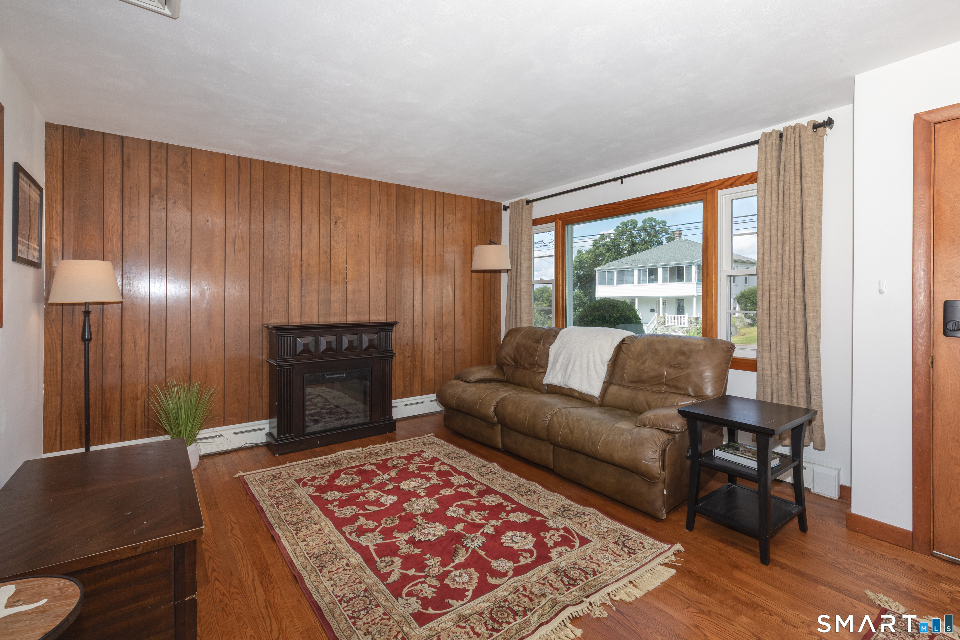 421 Como Avenue Waterbury CT 06708